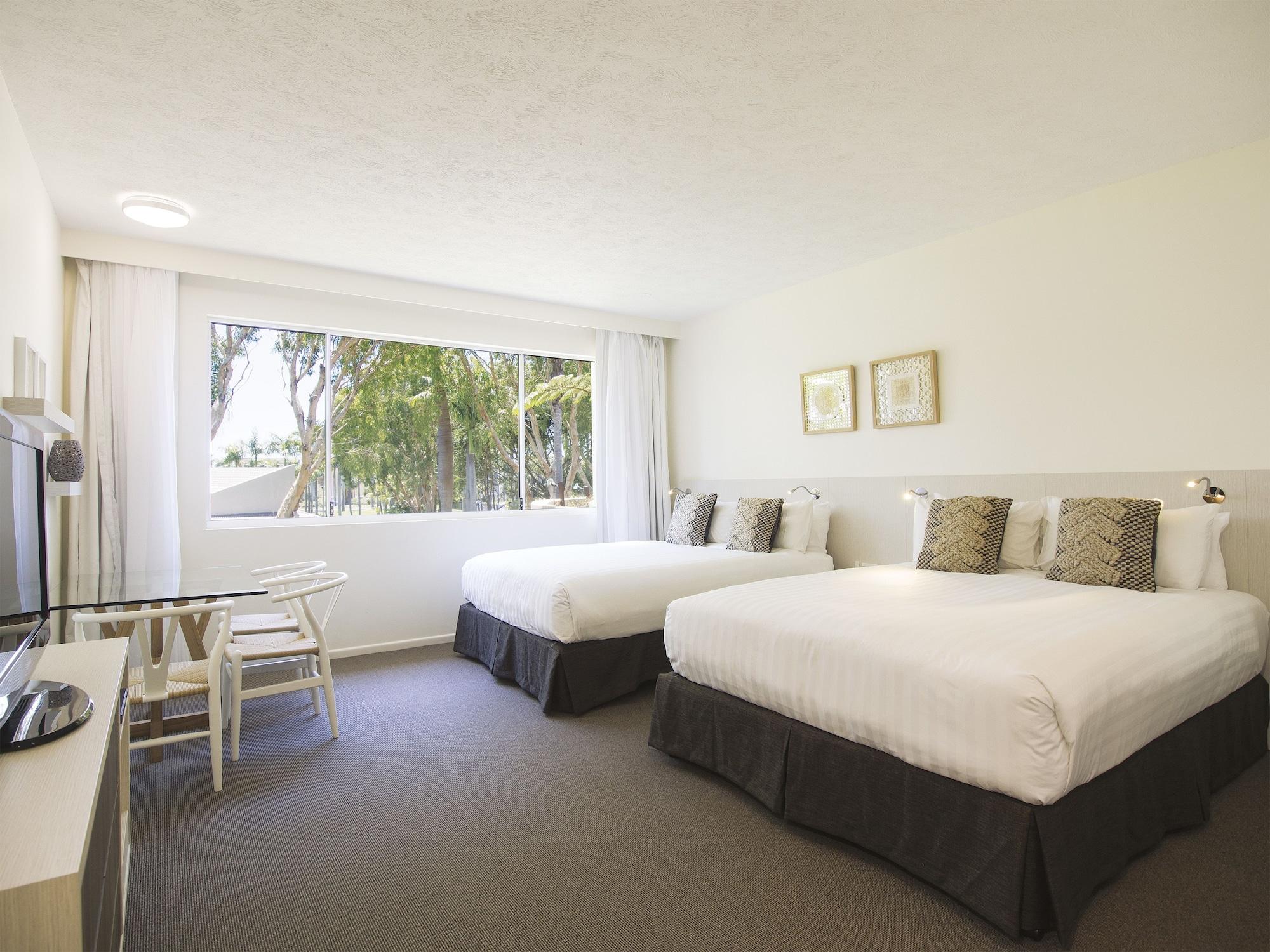โอ๊คส์ ซันไชน์โคสต์ โอเอซิส รีสอร์ต Hotel กาเลาดรา ภายนอก รูปภาพ